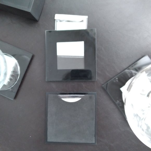 Elegant Handmade Glass Coasters - Picture 3 of 4